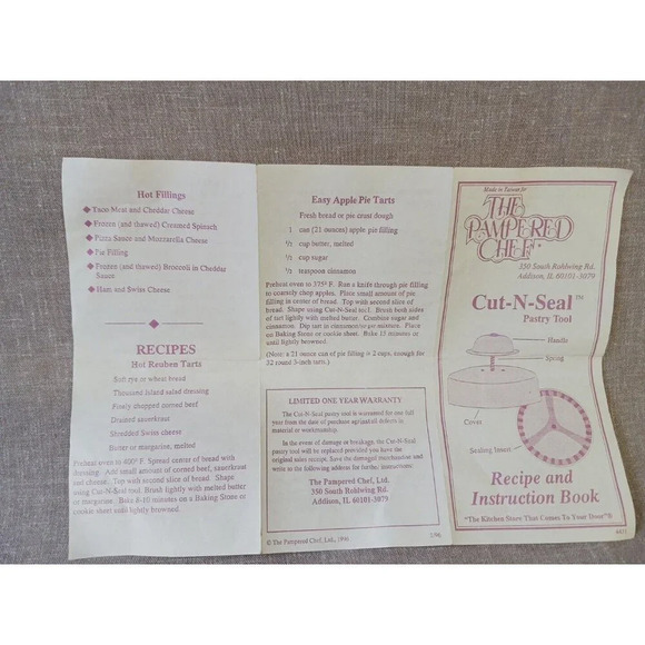 Vintage Pampered Chef Cut-N-Seal 3.5" Sandwich Cutter and Sealer W/Pamplet 1996 - Picture 8 of 9